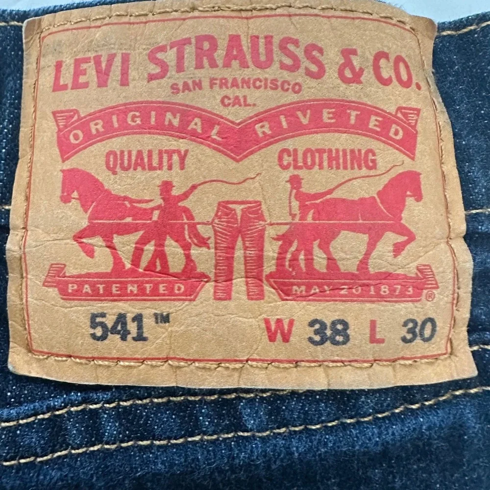 Levi's 541 Athletic Taper Jeans Mens 38x30 Dark Wash‎ Blue Denim